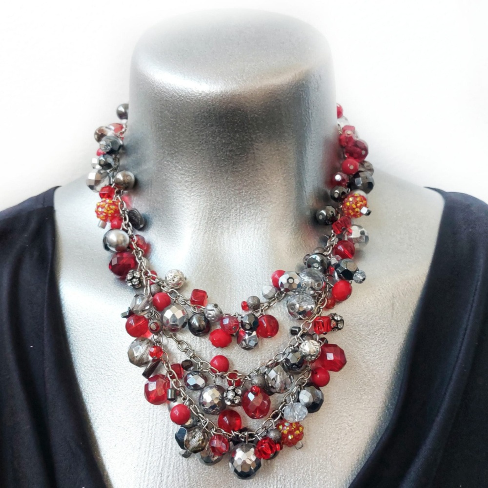 Winter Couture Atelier Collection - Red Velvet Tinsel - Bib Shaped Necklace