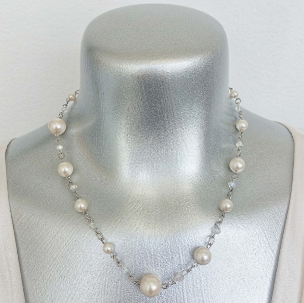 Sample Sale - Pearl Short Layering Necklace