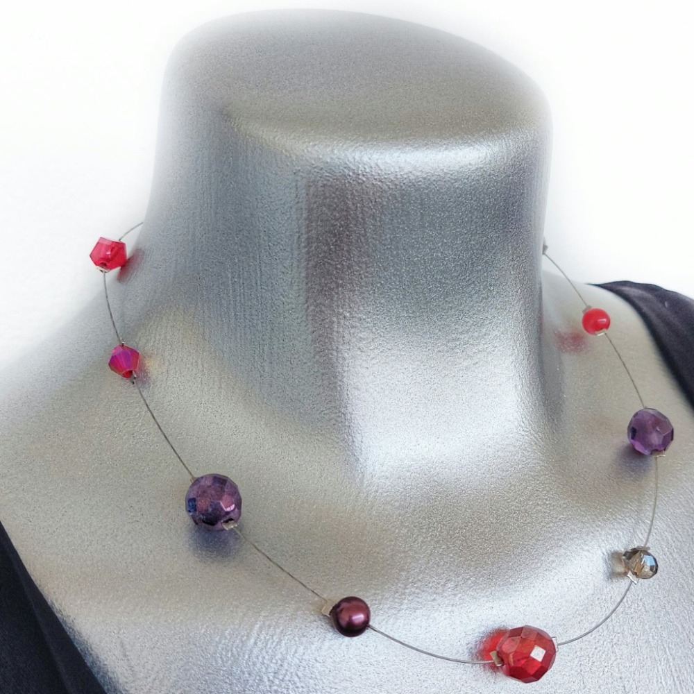 Vamp Collection - Bewitched & Bothered - Single Strand Necklace - Image 2
